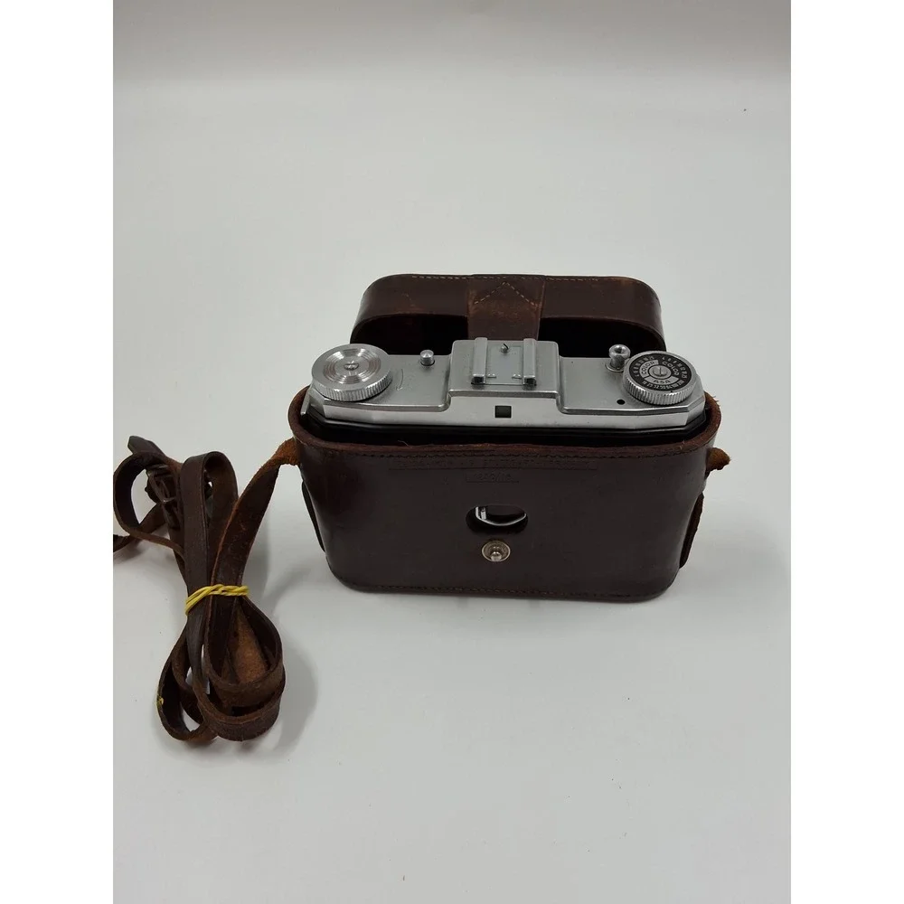 Zeiss Ikon Ikonta 523/16 120 Film Camera Zeiss-Opton Tessar 75mm f3.5 Lens Case